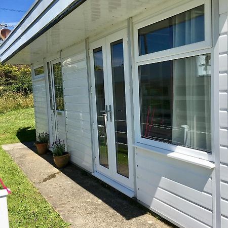Coastal Cabin Chalet Roch Екстер'єр фото