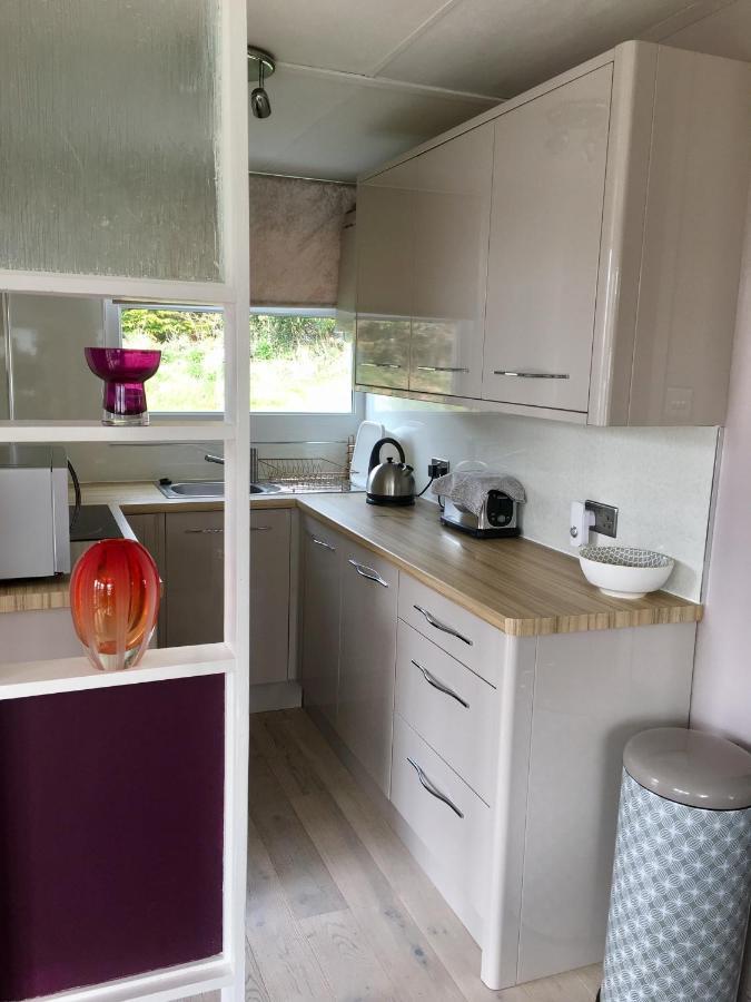 Coastal Cabin Chalet Roch Екстер'єр фото